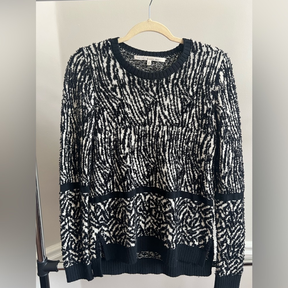 women’s black and white textured sweater